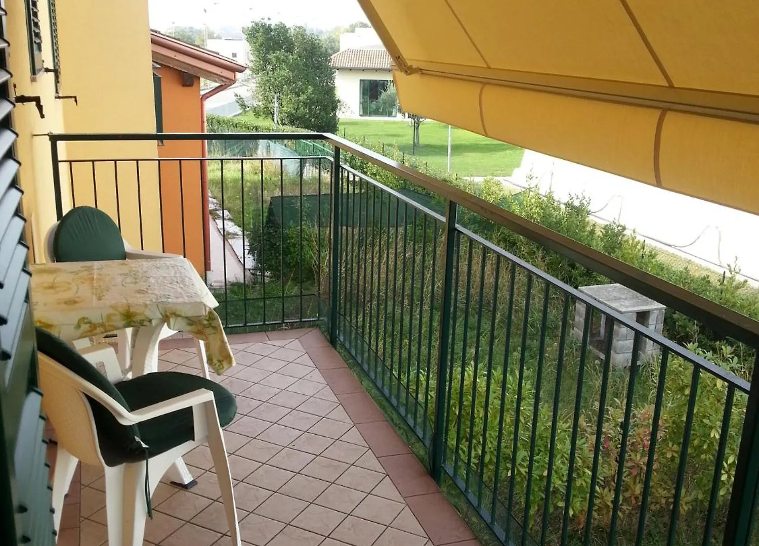 Apartment Peschiera Appartamenti Vacanze Peschiera del Garda Italy