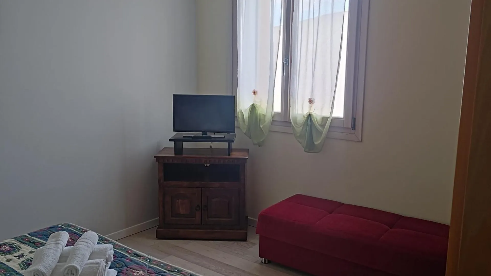 Peschiera Appartamenti Vacanze Peschiera del Garda Italy