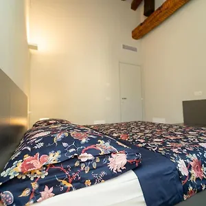 https://elegante-loft-a-200-a-metri-dal-duomo.it-lombardy.com