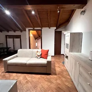 26, Near The Appartamento Valmadrera